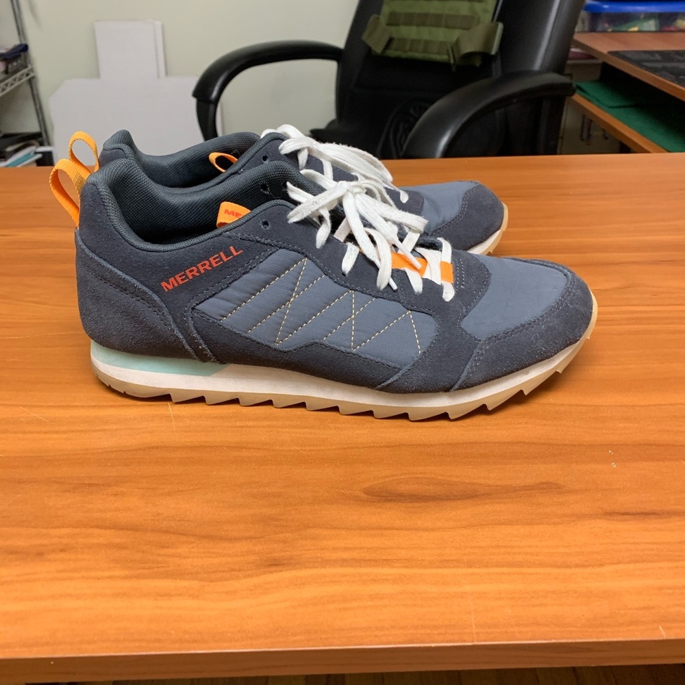 MERRELL Alpine Sneaker